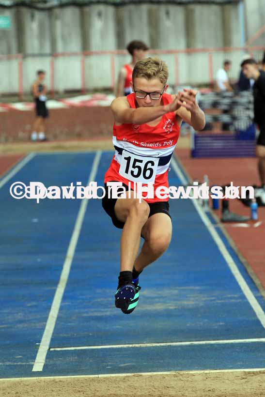 Long jump, 2023 Gateshead Tartan Games.  Photo: David T. Hewitson/Sports for All Pics